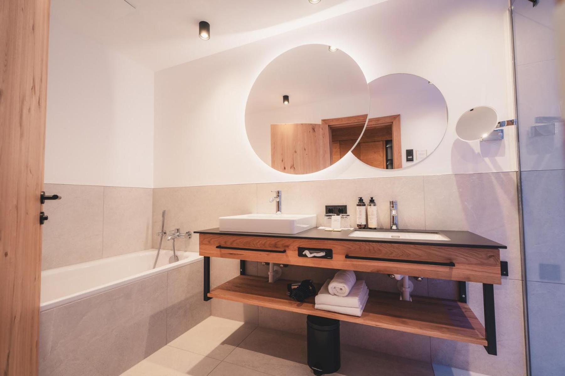 Ferienwelt Kesselgrub Hotel In Altenmarkt-Zauchensee Altenmarkt im Pongau Phòng bức ảnh