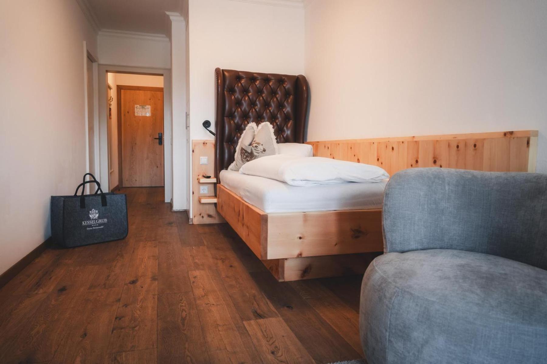 Ferienwelt Kesselgrub Hotel In Altenmarkt-Zauchensee Altenmarkt im Pongau Phòng bức ảnh